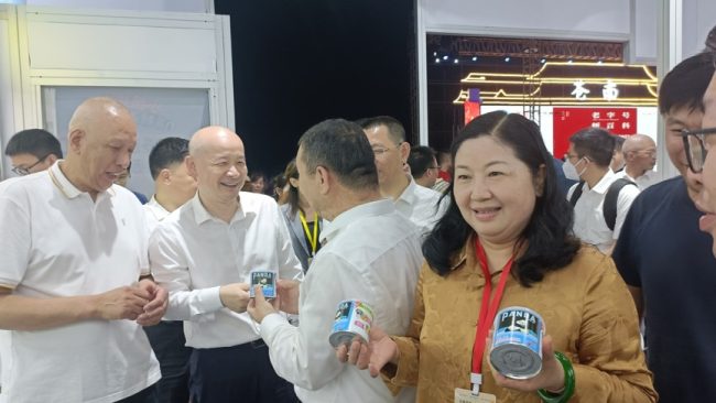 6e01a2eb9a1db60c09a597612a32a18c